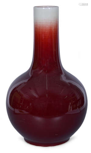 60-70年代红釉天球瓶