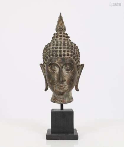 Tête de Buddha Maravijaya \nEn bronze, son visage e…
