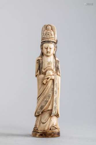 CHINE début XIXème Kwan Yin en ivoire sculpté repr…