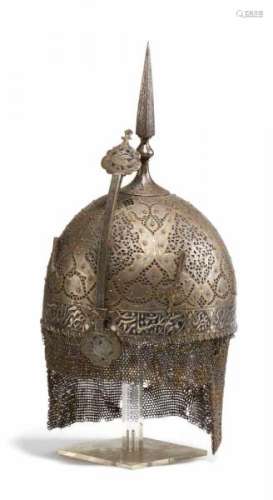 HELMET (KULAH KHUD) WITH DIAMOND PATTERN. Mughal India/Persia. 18th/19th c. Iron with [...]