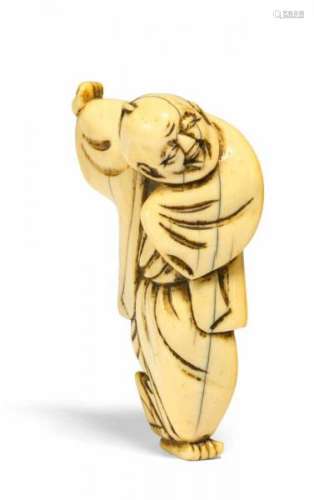 NETSUKE: DANCING MAN. Japan. 19th c. Ivory with amber yellow patina. Height 6.8cm. [...]