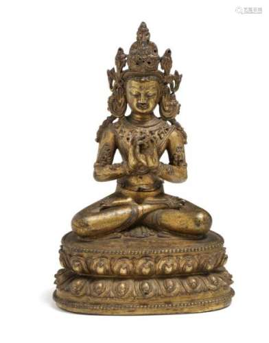 A Chinese gilt bronze figure of a bodhisattva. 17th-18th century. Weight 1265 g. H. [...]
