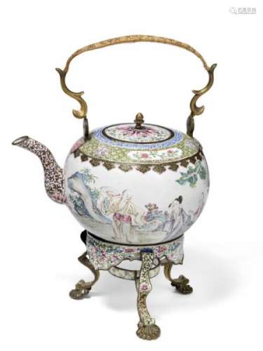 A Chinese kettle on a spirit lamp enamelled in famille rose colours. Qianlong [...]