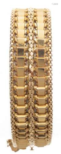 Large bracelet à maillons encastrés en or jaune .750 - Large bracelet à maillons [...]