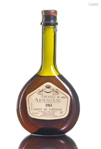 Grand Armagnac Ferte de Partenay 1963, 1 bouteille - Grand Armagnac Ferte de Partenay [...]