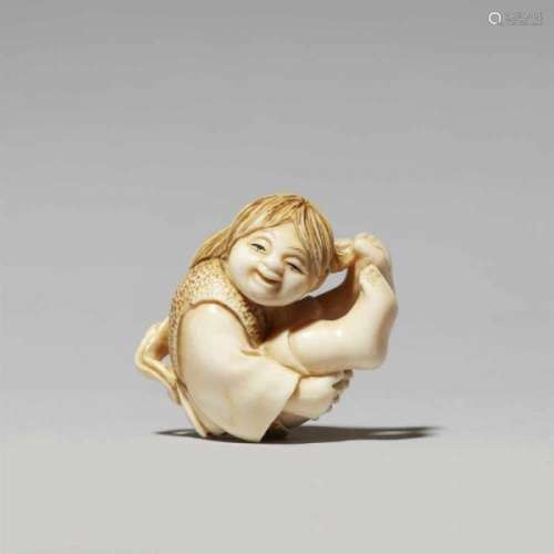An ivory netsuke of a laughing boy. Early 20th centurySeated and bending forward and [...]