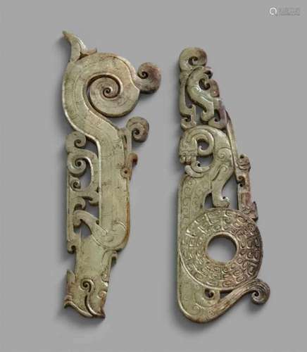 Two grey jade plaques. In the style of the Shang dynastyBoth carved in openwork and [...]