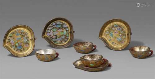 A rare set of four golden laque burgauté cups and saucers. Kangxi period [...]