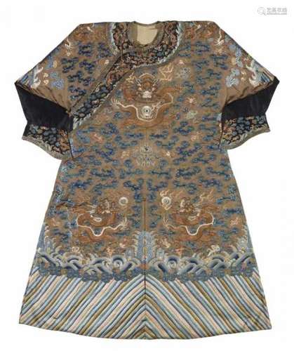 A semi-official embroidered brown satin dragon robe (longpao). 19th centuryButtoned [...]