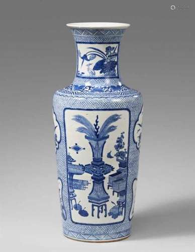 A blue and white Hundred Antiques rouleau vase. Kangxi period (1662-1722)Of [...]