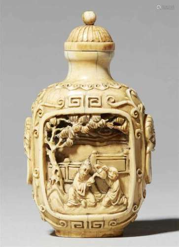 An ivory Snuff bottle. Early 20th centuryAn ivory snuff bottle carved with two framed [...]