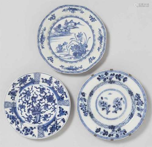 Three blue and white dishes. 18th centuryDecorated with flowers and scrolls and a [...]