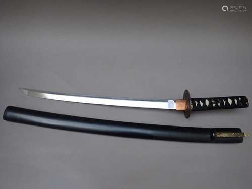 Wakizashi. Poignée refaite. Fushikashira à motif d…