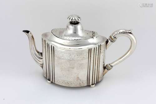 A fine large Irish bright cut silver Teapot, Dubli…