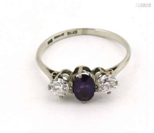 A very fine platinum Ring, with centre amethyst st…