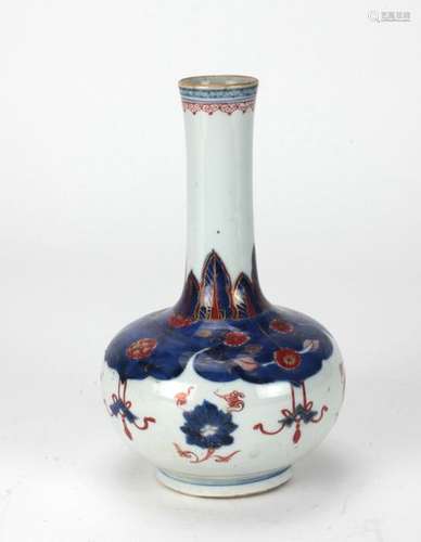 An important 19th Century Chinese Imari tubular Va…