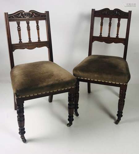 A set of 6 carved oak Edwardian Dining Chairs, wit…