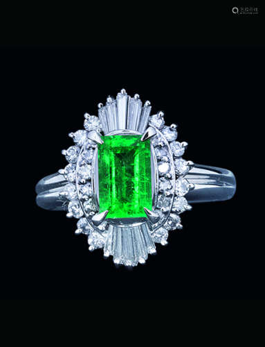 PT900祖母绿钻石戒指