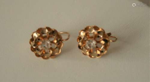 Paire de boucles d'oreilles en or 18 ct avec brillant en strass - Poids : 4,06 g - [...]