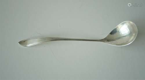 Cuillère en argent, Hollande - Poids : 35 g - Silver spoon, Holland - Weight: 35 g - [...]