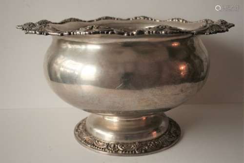 Grande coupe (glacière à champagne) en argent 925 de la maison d'orfèvrerie des [...]