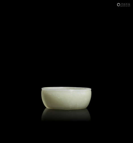 18th century A rare white jade brushwasher