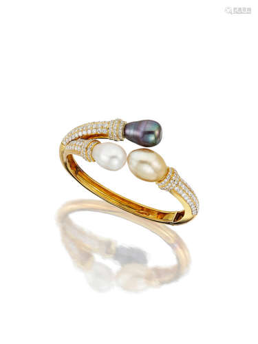 A Cultured Pearl and Diamond Bangle