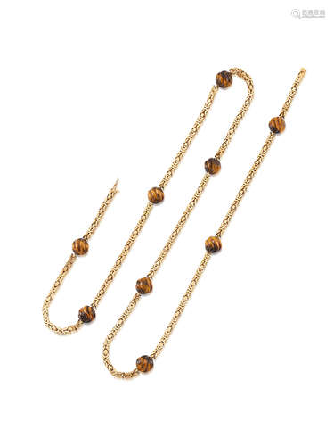 A Tiger's Eye Longchain