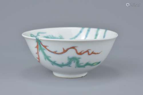 Chinese 19th century Doucai porcelain Bowl decorated with a phoenix with six character mark of Tongz