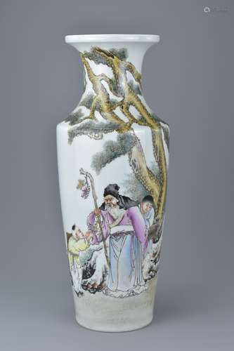 A Chinese Republic period porcelain vase decorated with figures, four character seal mark to base. 3