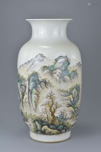 Chinese Republic period Porcelain Vase - WANGYETING 1844-1942. Painted Jiangxi porcelain company mar