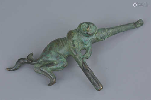 Tang Dynasty style Chinese Bronze Belt Buckle in the form of a Monkey, 17cms long