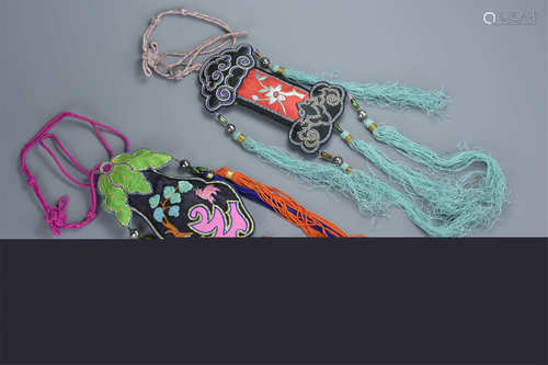 Two Chinese Embroidered Decorative Scent Purses with Silk Tassels (2)