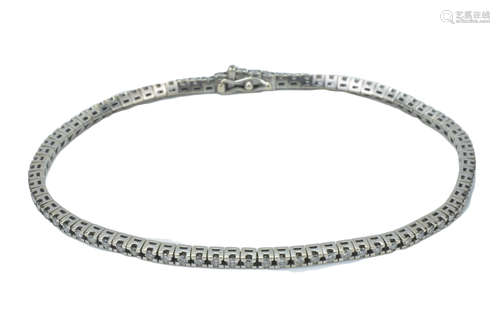 An 18ct white gold and diamond Tennis bracelet