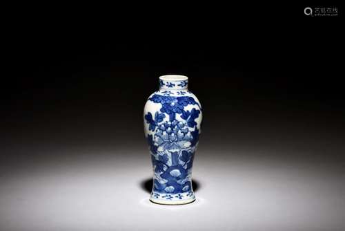 BLUE AND WHITE 'FLOWERS' VASE