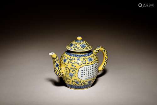 BLUE AND WHITE YELLOW GROUND 'CALLIGRAPHY' TEAPOT