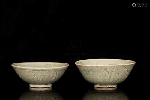 PAIR OF CELADON GLAZED AND IMPRESSED 'FLOWERS' BOWLS