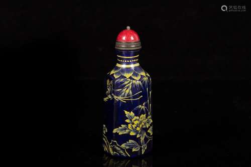 PAINTED GLASS SNUFF BOTTLE