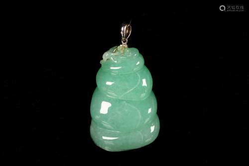 GREEN JADEITE CARVED SNAIL PENDANT WITH GIA CERTIFICATE 6183360884