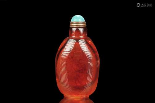 RED AMBER SNUFF BOTTLE