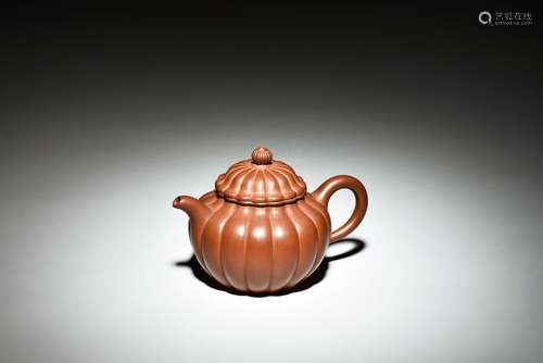 YIXING ZISHA LOBED TEAPOT