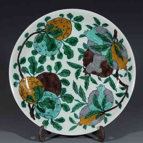 A Chinese San-Cai Glazed Porcelain Plate