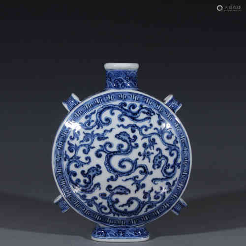 A Chinese Blue and White Porcelain Moon Flask