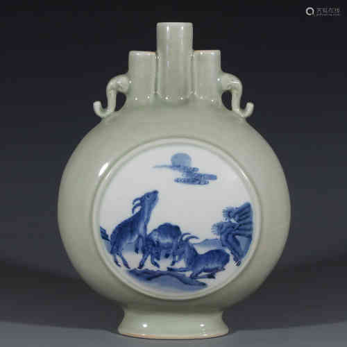 A Chinese Celadon Glazed Blue and White Porcelain Vase