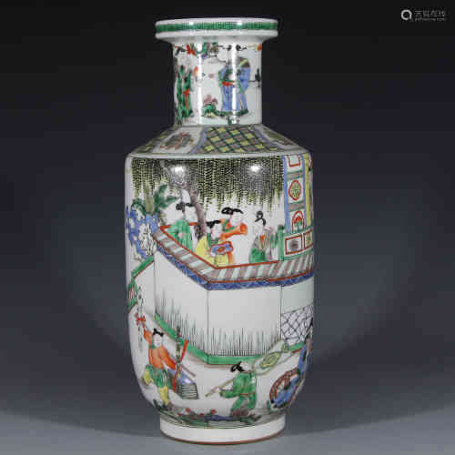 A Chinese Wu-Cai Glazed Porcelain Vase