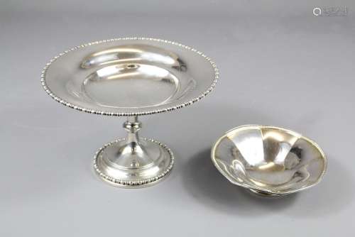 A Silver Tazza, Sheffield hallmark, mm RMEH, approx 271 gms together with a silver pin dish, Birmingham hallmark, dated 1933, mm Walker & Hall, approx 331 gms