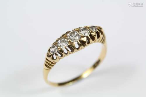 Antique 18ct Yellow Gold and Diamond Ring