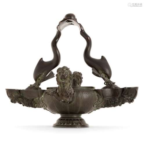 ANTIQUE OIL LAMP IN BRONZE, late 19th century, wit…