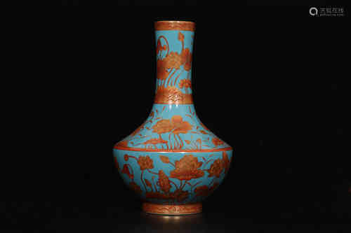 A Chinese Blue Ground Red Glazed Porcelain Vase