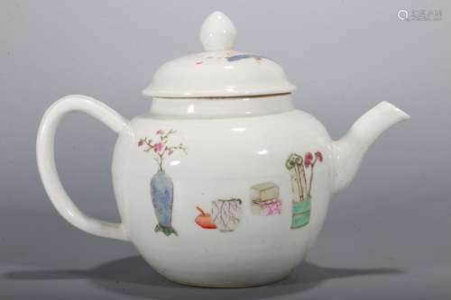 A Chinese Famille-Rose Porcelain Tea Pot